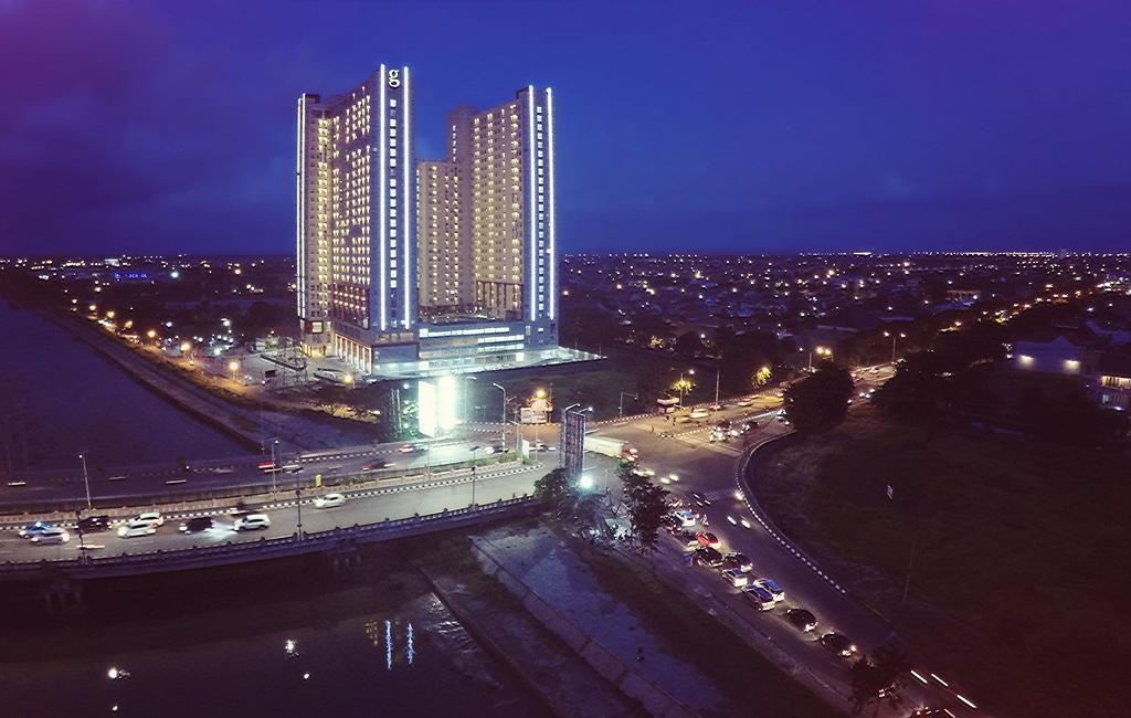 Hotel Gunawangsa Merr Surabaya Exterior photo