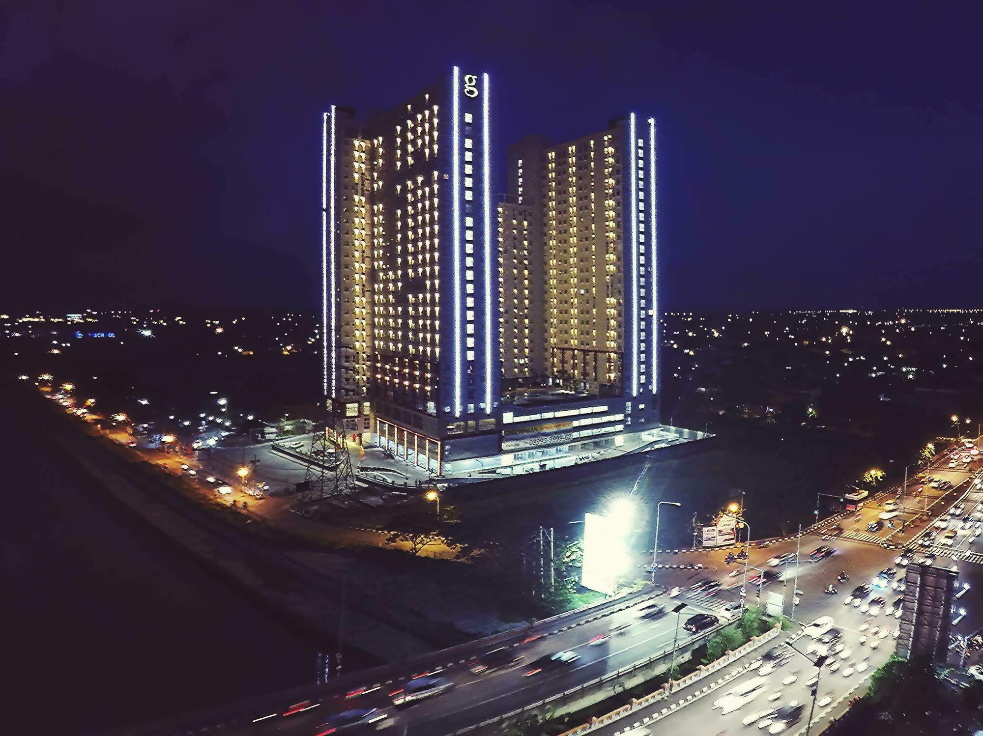 Hotel Gunawangsa Merr Surabaya Exterior photo